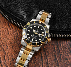 ROLEX SUMBARINER TOW TORN